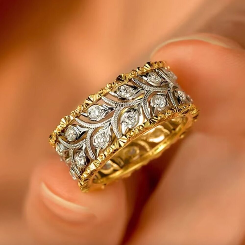 NEW 18k White and Yellow Gold Diamond Ring Two Tone Ring Band
